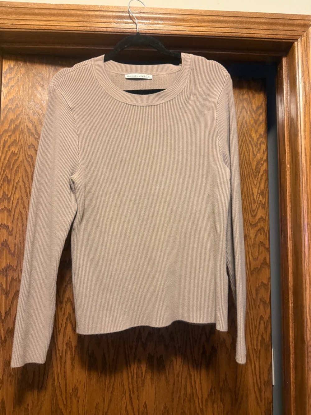 Abercrombie & Fitch Ribbed Crewneck Sweater in Taupe
